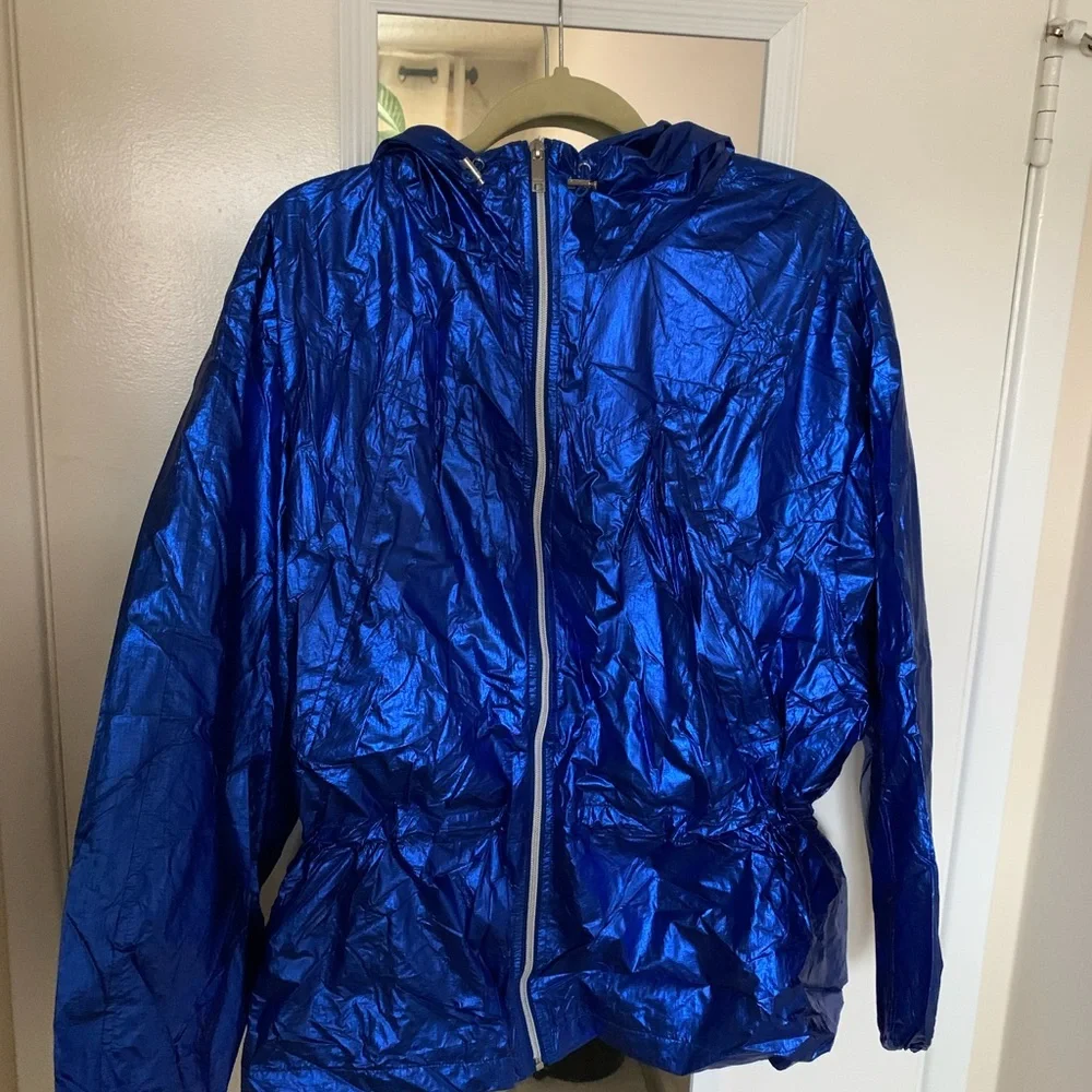 DKNY Windbreaker Half-Zip - Picture 4 of 6